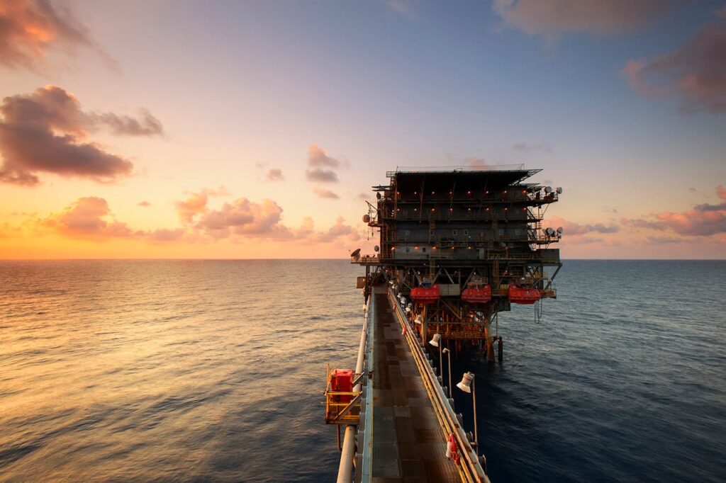 Role of Oil Rig Injury Lawyers